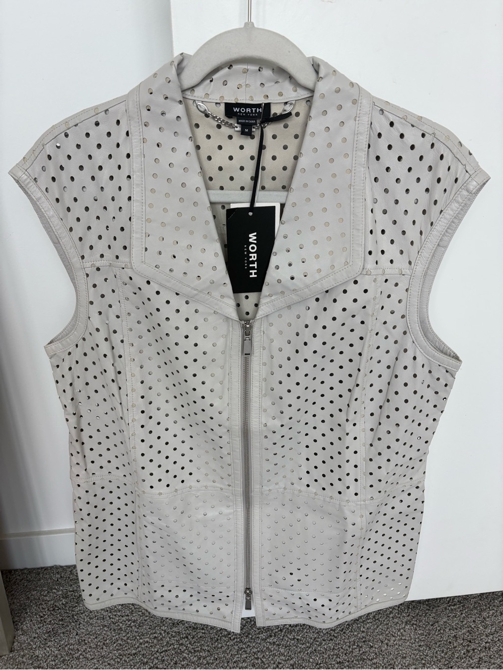 NWT Worth $798 New York alabaster white perforated laser-cut leather vest sz M